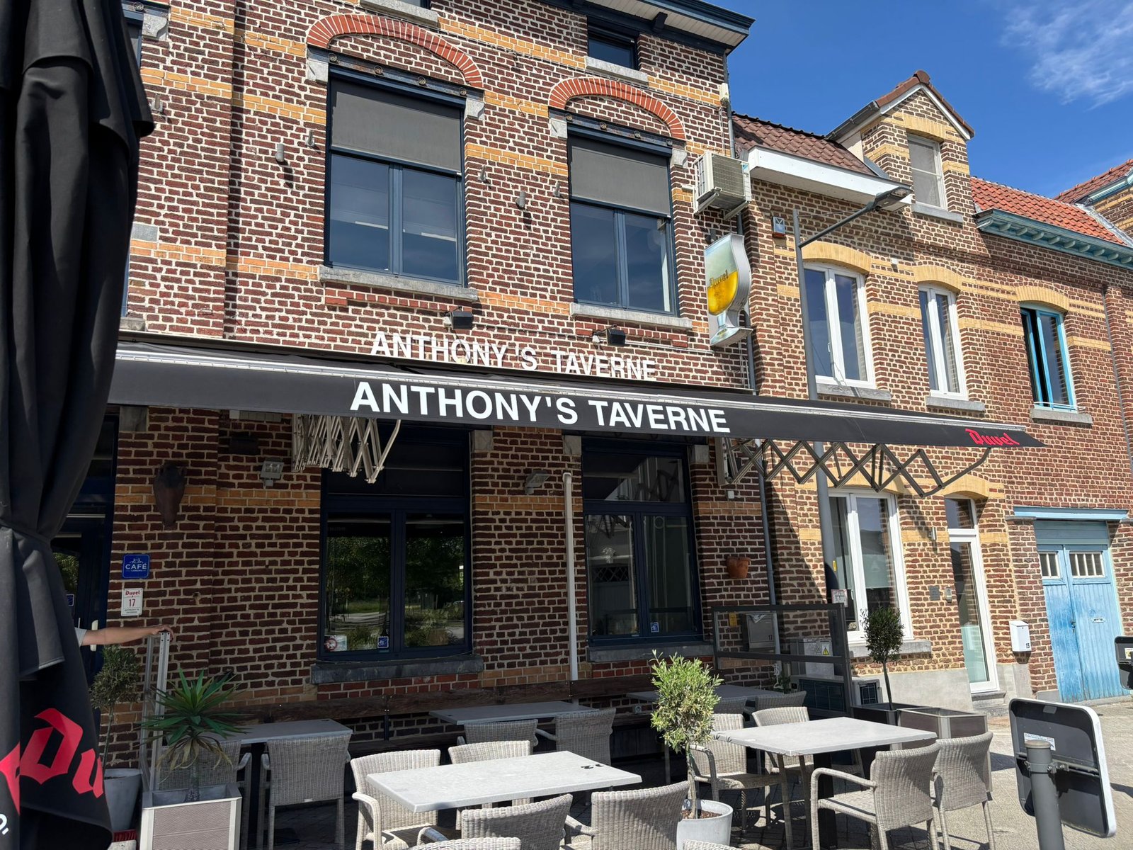 Anthony's Taverne Foto 16